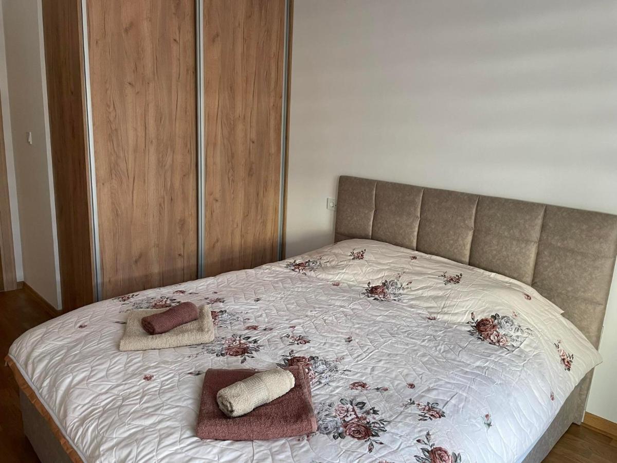 Apartamento Golden 23 *